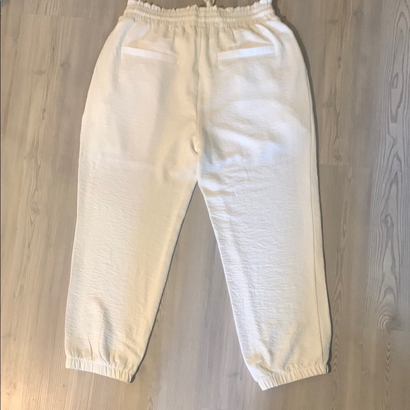 Cream Elastic Waist Track Pants with Cuffed Ankles - Picture 3 of 4